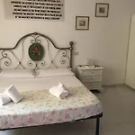6 Keys Bed & Breakfast