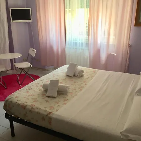 6 Keys Bed & Breakfast 3*