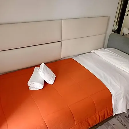 Bed & Breakfast 6 Keys 3*