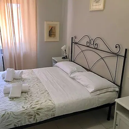 Bed & Breakfast 6 Keys 3*