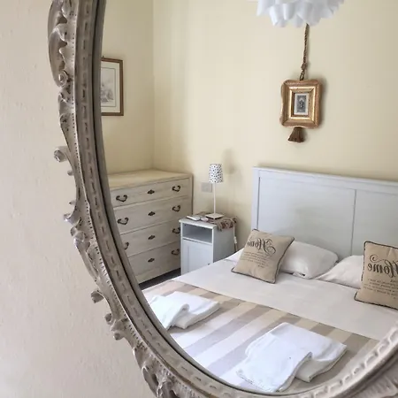 6 Keys Bed & Breakfast