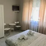 6 Keys Bed & Breakfast